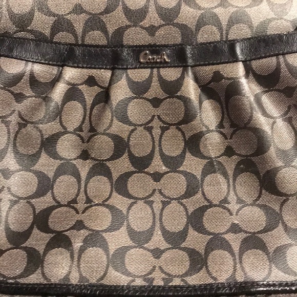 Coach diaper bag - Picture 4 of 8